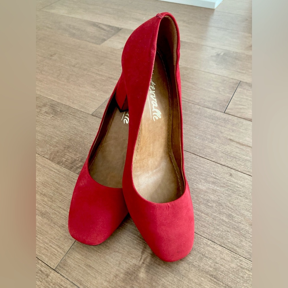 Intervalle red classic pumps made in Brazil 🇧🇷